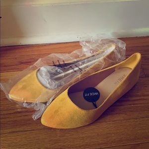 Yellow flats